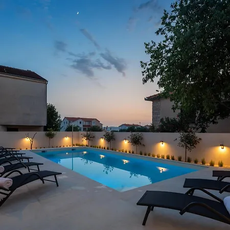 Villa Medici Dalmatia I Heated Pool, Wellness & Fun Zone *