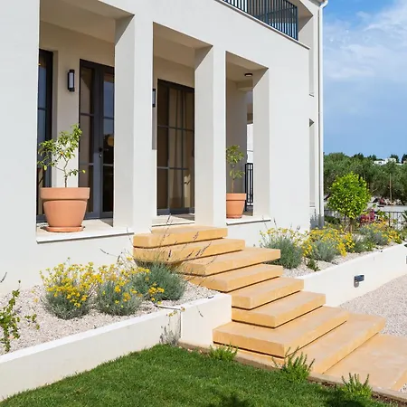 Medici Dalmatia I Heated Pool, Wellness & Fun Zone Villa